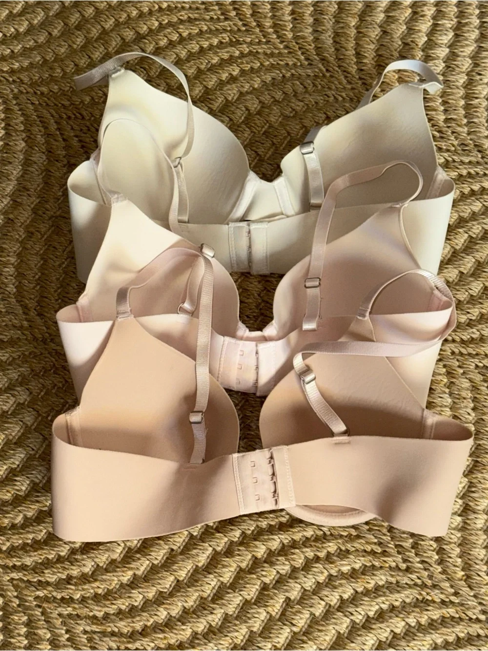 Vince Camuto 34b Everyday Smooth T-Shirt Bra Set of 3 Underwire Nude Pink Cream
